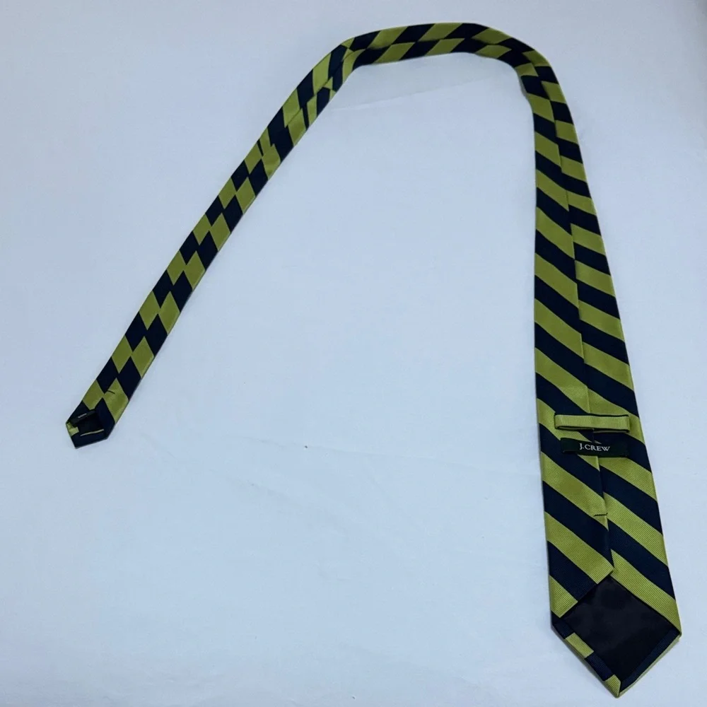 J. CREW 100% SILK TIE REPP DIAGONAL RIBBED STRIPED CLASSIC NECKTIE NAVY GREEN